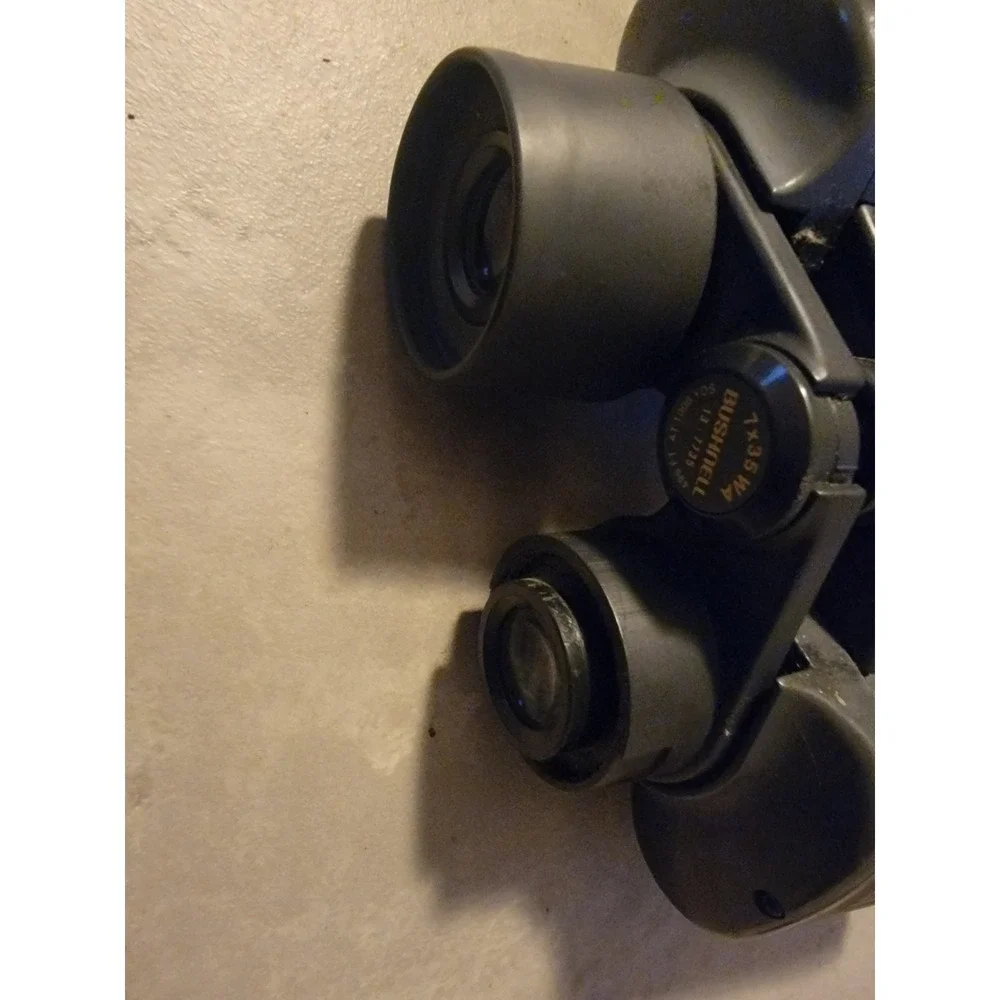 Bushnell 7x35 WA Binoculars w/ Case – Clear Optics, Repair Needed